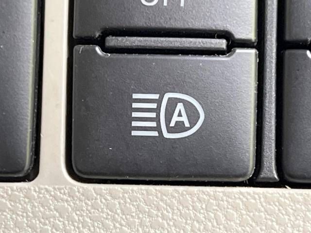 Daihatsu TANTO 2018-02 196813-6