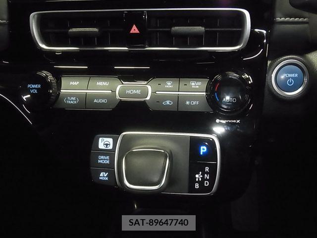 Toyota AQUA 2021-11 331905-18