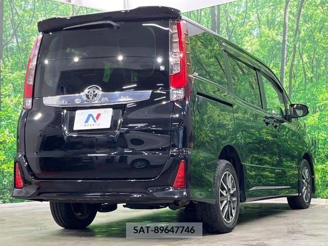 Toyota NOAH 2014-10 392850-17
