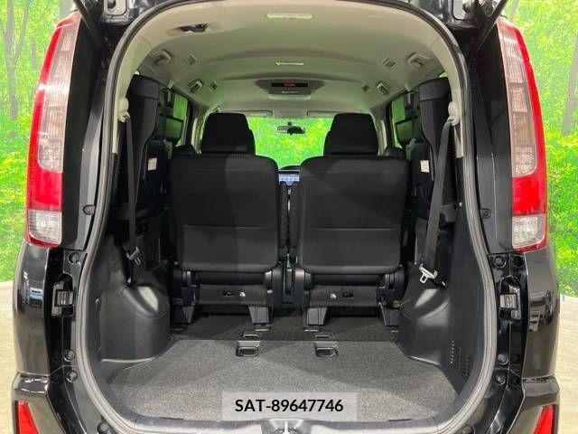 Toyota NOAH 2014-10 392850-10