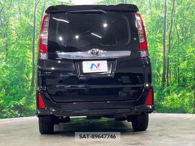 Toyota NOAH 2014-10 392850-15