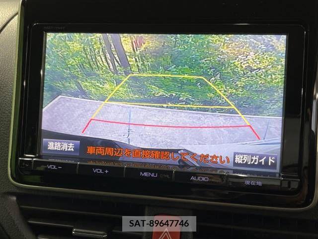 Toyota NOAH 2014-10 392850-3
