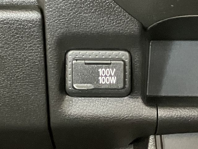 Nissan NV150 AD 2018-08 20896-16