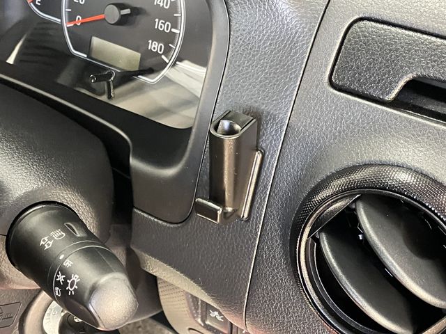 Nissan NV150 AD 2018-08 20896-14