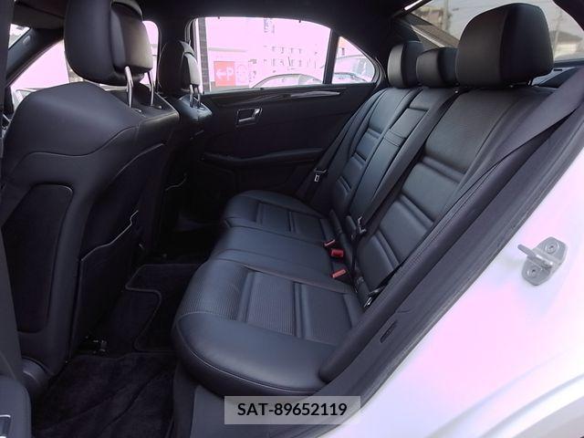 Amg E-CLASS 2011-02 319410-3