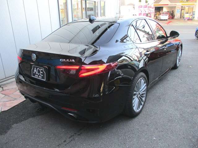 ALFA ROMEO Giulia 2019-08 185984-6