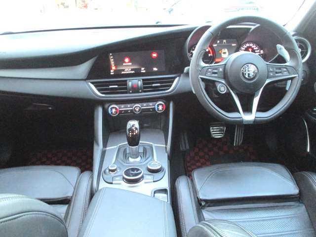 ALFA ROMEO Giulia 2019-08 185984-1