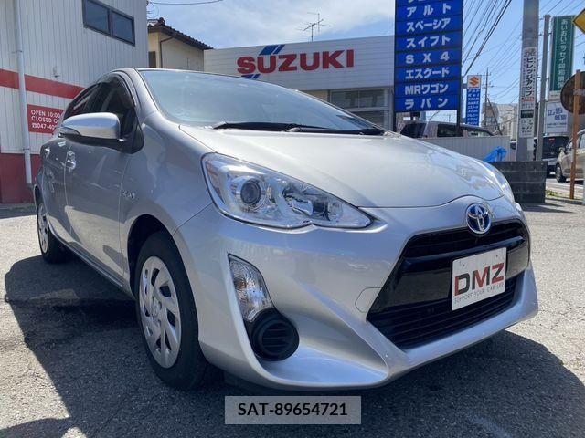 Toyota AQUA 2017-03 314261-1