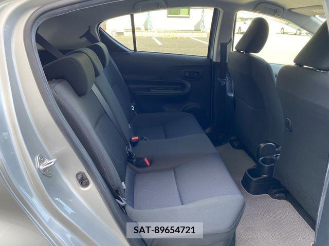 Toyota AQUA 2017-03 314261-11