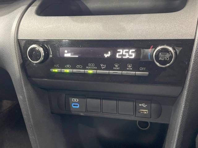 Toyota YARIS CROSS 2023-07 182389-4