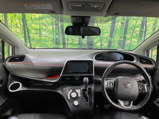Toyota SIENTA 2017-10 9536-1