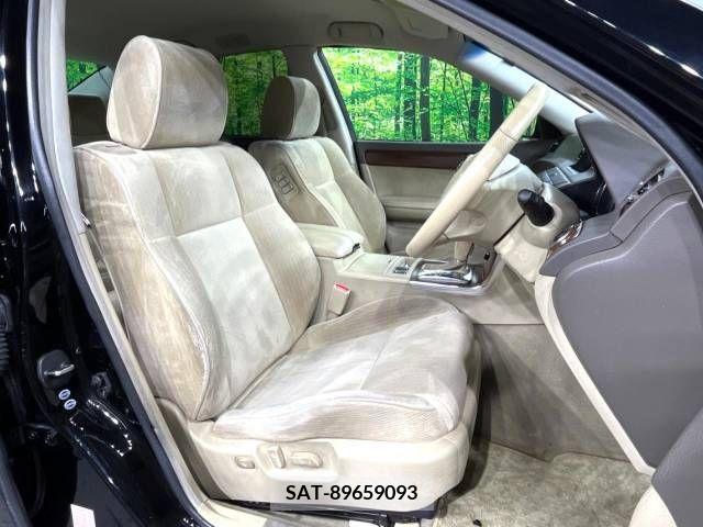 Nissan FUGA 2006-03 360755-8