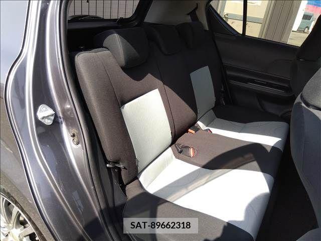 Toyota AQUA 2014-03 292077-15