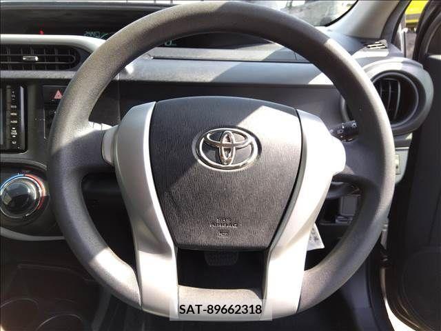 Toyota AQUA 2014-03 292077-5