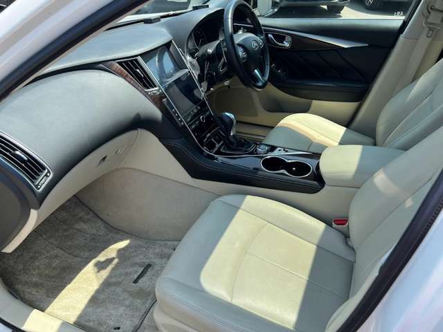 Nissan SKYLINE 2015-07 4131-19