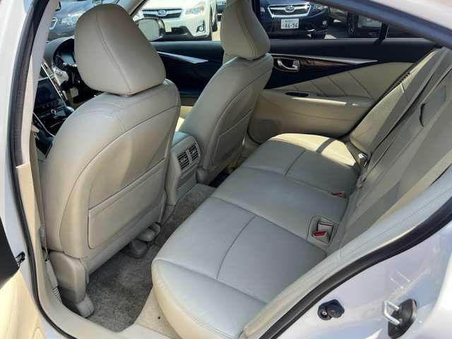 Nissan SKYLINE 2015-07 4131-18