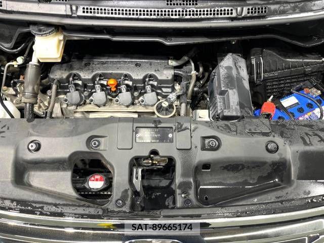 Honda e 2012-06 377525-19