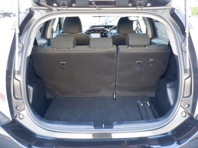 Toyota AQUA 2020-07 7068-8