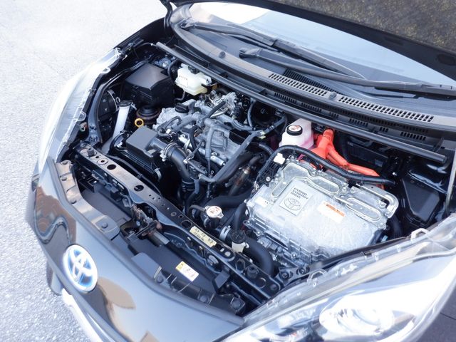 Toyota AQUA 2020-07 7068-28