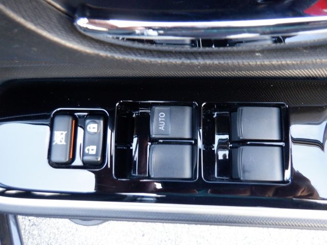 Toyota AQUA 2020-07 7068-21