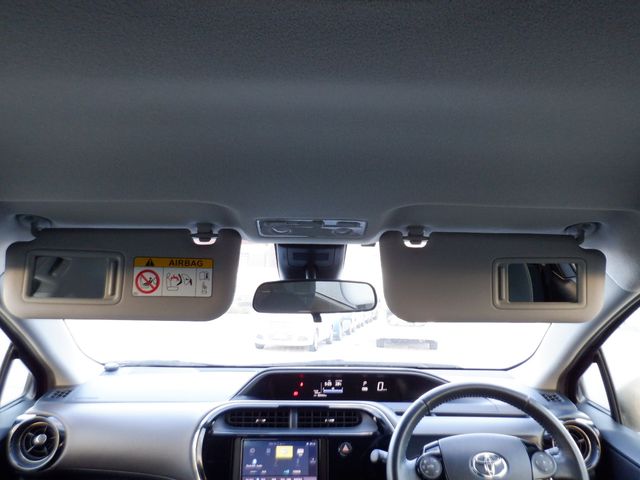 Toyota AQUA 2020-07 7068-12