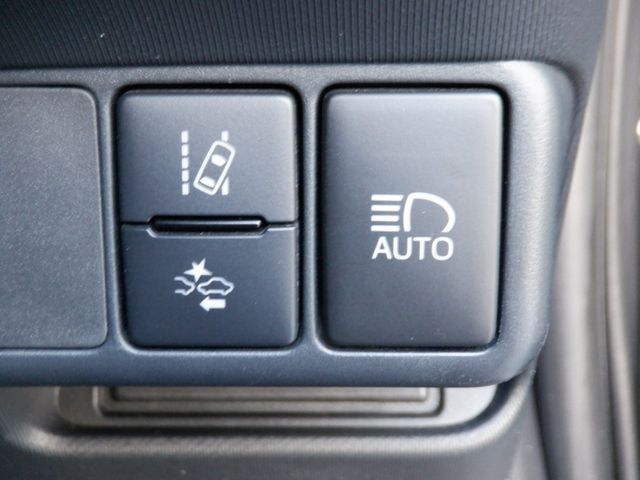 Toyota AQUA 2020-07 7068-19