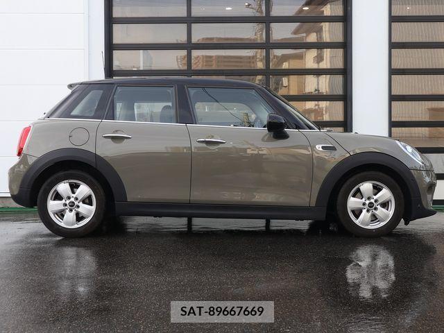 Bmw MINI 2019-06 277238-8