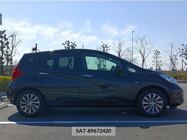 Nissan NOTE 2013-02 302297-10