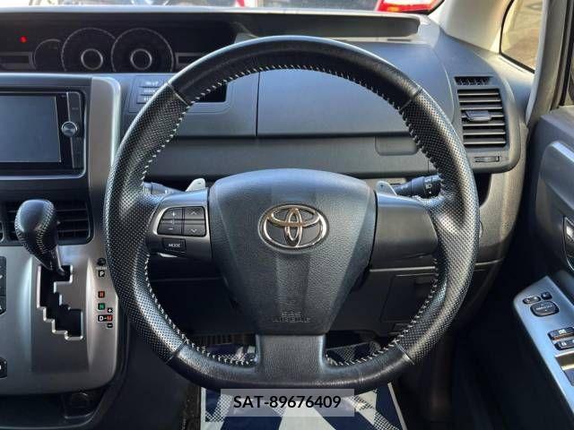 Toyota VOXY 2012-07 257431-12