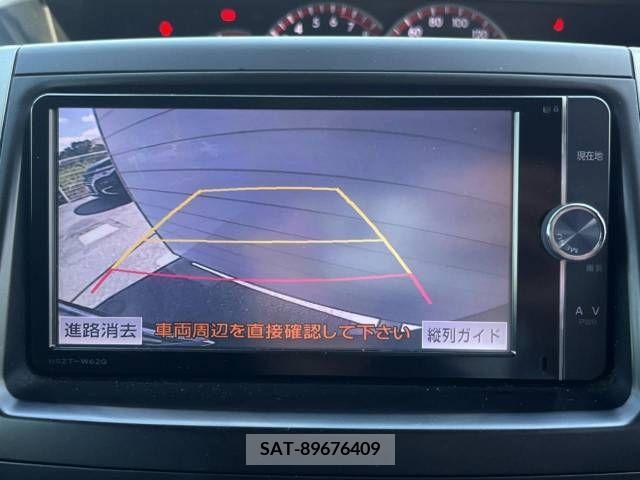 Toyota VOXY 2012-07 257431-3