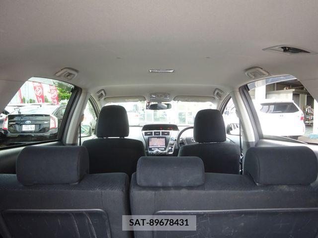 Toyota PRIUS ALPHA 2014-08 342481-19
