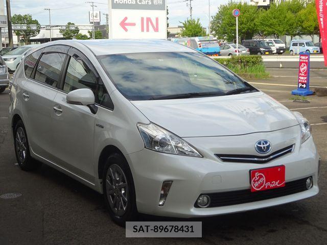 Toyota PRIUS ALPHA 2014-08 342481-3