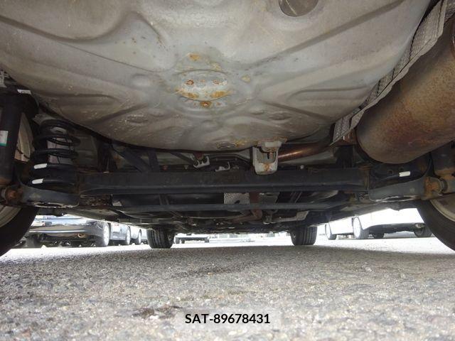 Toyota PRIUS ALPHA 2014-08 342481-11