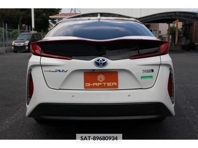 Toyota PRIUS PHV 2017-06 350635-8