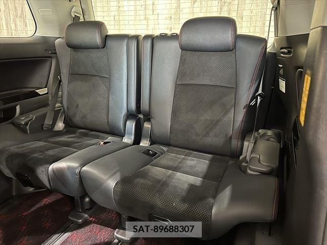 Toyota VELLFIRE 2012-12 373909-24