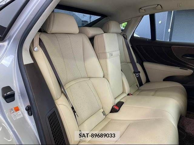 Lexus LS 2019-10 275494-9