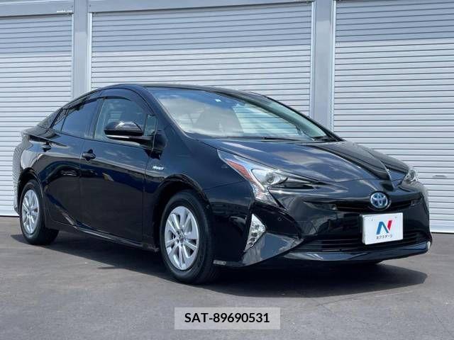 Toyota PRIUS 2017-12 322310-16