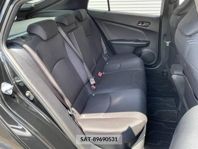 Toyota PRIUS 2017-12 322310-10