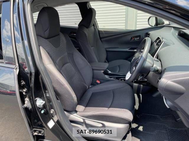 Toyota PRIUS 2017-12 322310-9