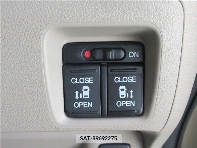 Honda N BOX 2016-10 364498-4