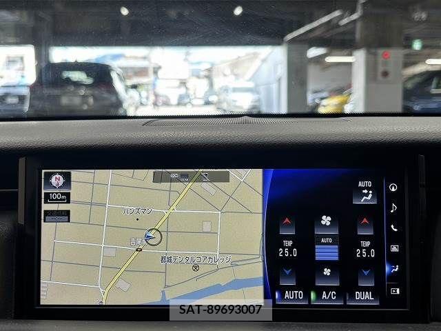Lexus IS 2017-10 334343-2