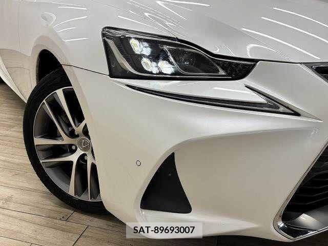 Lexus IS 2017-10 334343-19