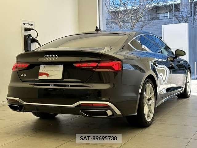 Audi A5 2021-12 209677-1
