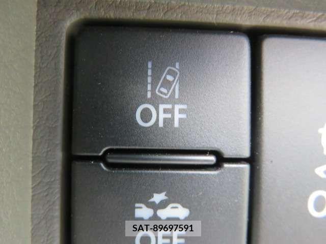 Suzuki EVERY 2023-05 213727-7