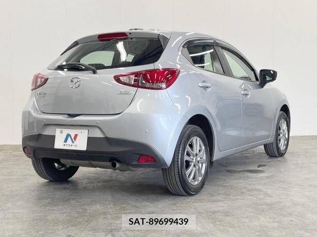Mazda DEMIO 2019-01 351990-17
