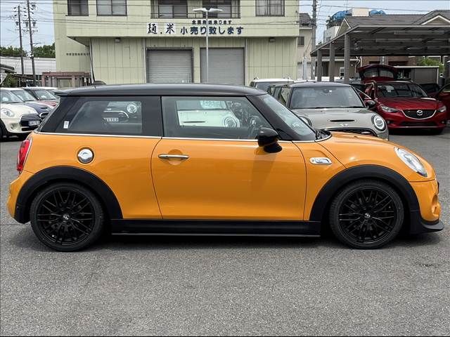 Bmw MINI 2017-03 10150-11