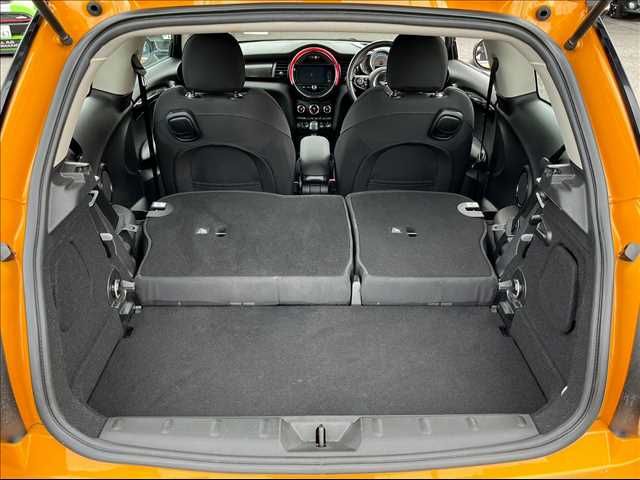 Bmw MINI 2017-03 10150-18