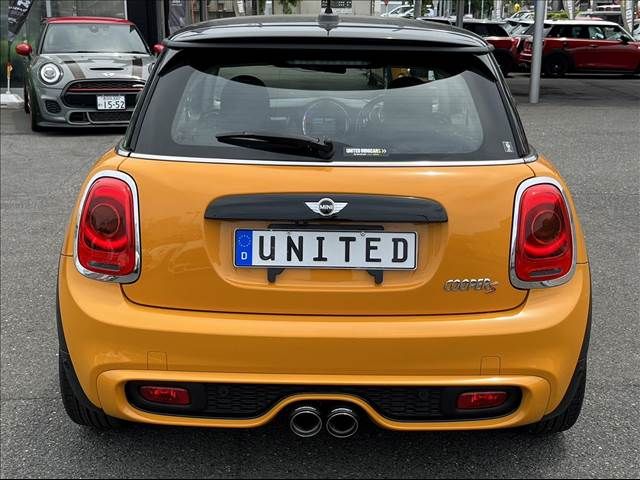 Bmw MINI 2017-03 10150-13