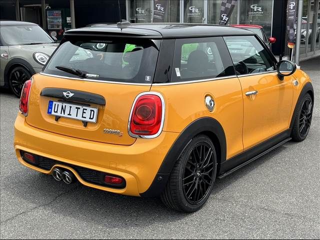 Bmw MINI 2017-03 10150-12