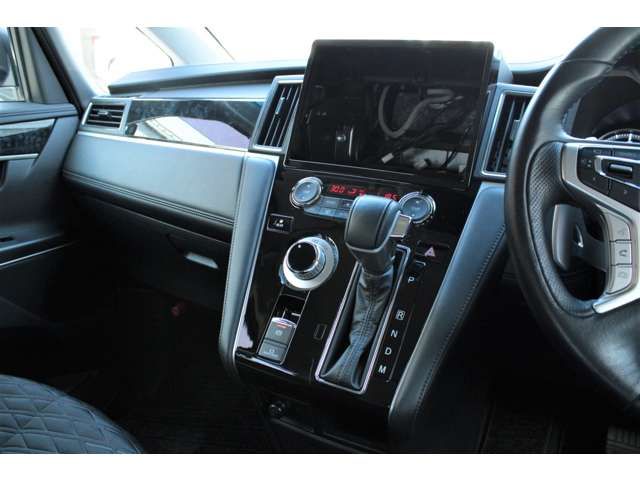 Mitsubishi DELICA D5 2019-03 2530-2